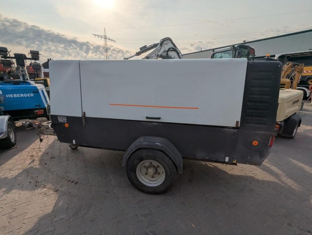 3779 (11)